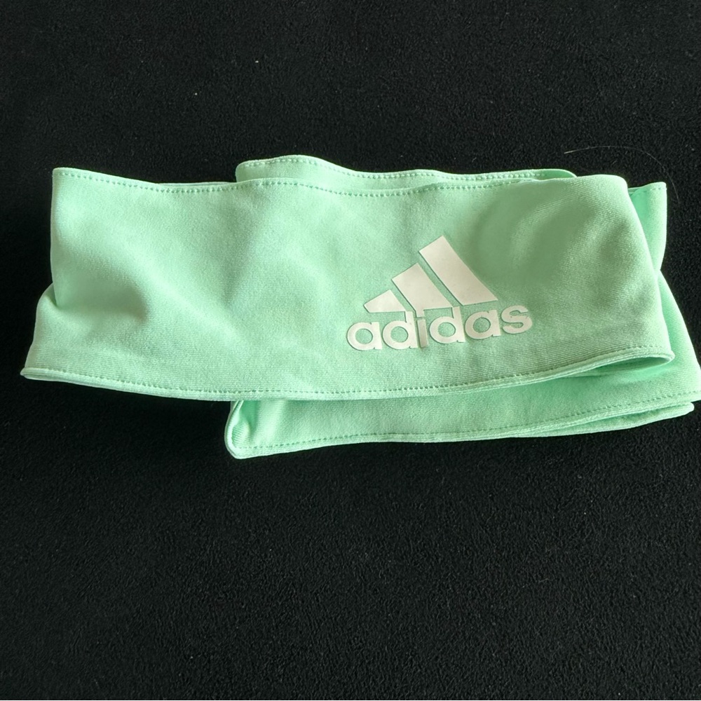 ✨ Adidas Mint Green Headband ✨ - Picture 2 of 2